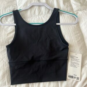 Luluemon - Power Pivot Tank